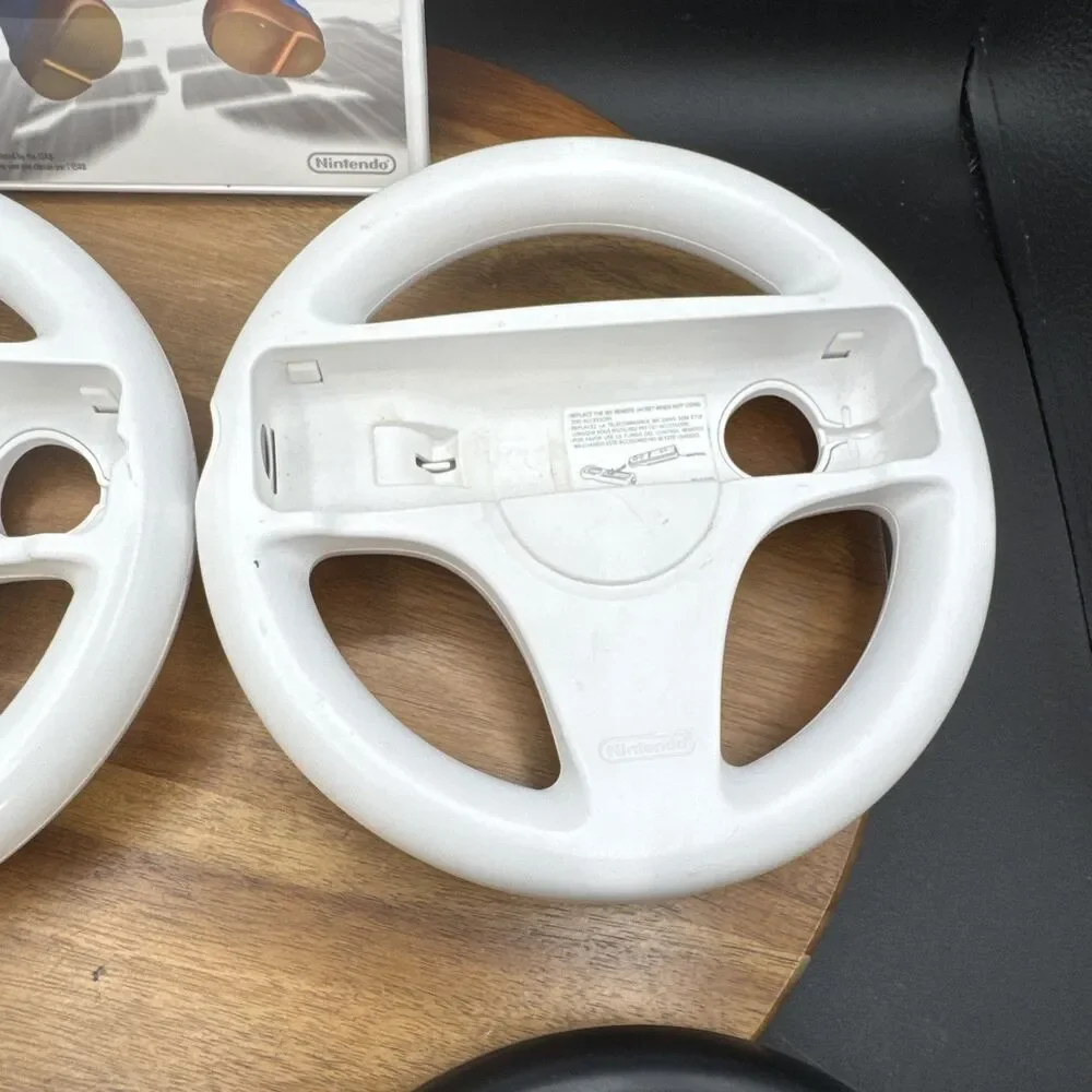 Mariokart Wii (Nintendo Wii, 2008) 100% COMPLETE + 4 Steering Wheels TESTED